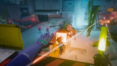 A player readies a grenade to toss towards a set of robot enemies.